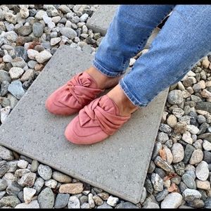 Blush Mules